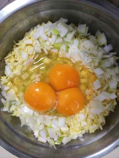 ベビーチンゲン菜とオムレツの作り方：5