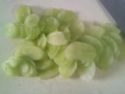 ロブスター風味のボールとレタス炒めの作り方：3