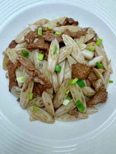 牛肉とレンコンの炒め物