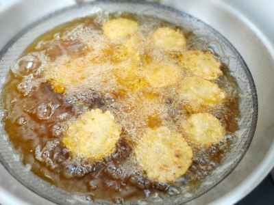 揚げレンコンケーキの作り方：9