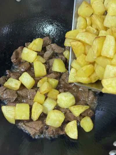 クミンポテトと牛肉のキューブを作る手順：9