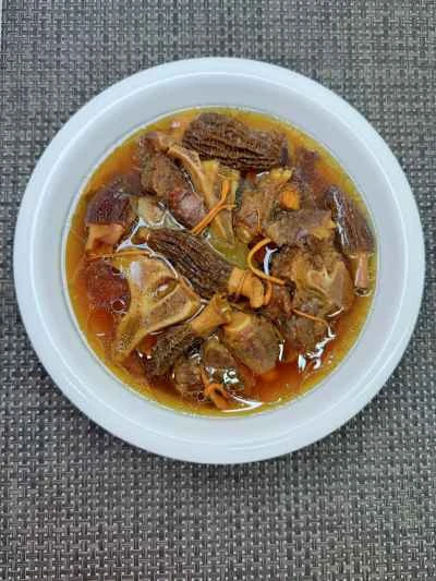 きのこと牛テールのスープの作り方：9