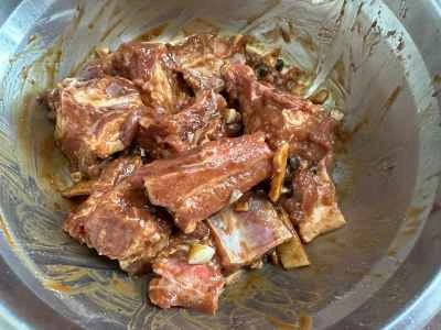 蒸し豚スペアリブのレシピ手順：2