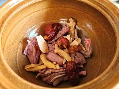 栄養たっぷりの鳩のスープを作る手順：5