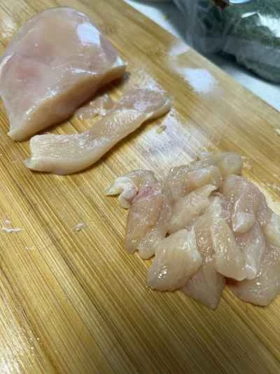 低脂肪バージョンのパイナップル入り酢豚（鶏の胸肉、揚げていないもの）の作り方：2