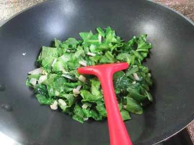 ロメインレタスとシーフードマッシュルームの炒め物の作り方：7