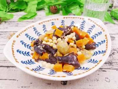 ココナッツキヌア、栗、ゴルゴンフルーツのミックス野菜スープの作り方：9