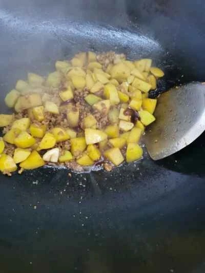 ひき肉とジャガイモの煮込みの作り方：13