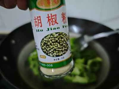 牛肉とピーマンの炒め物の作り方：6