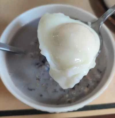 ブラックオーツミルクポーチドエッグのレシピ手順:6