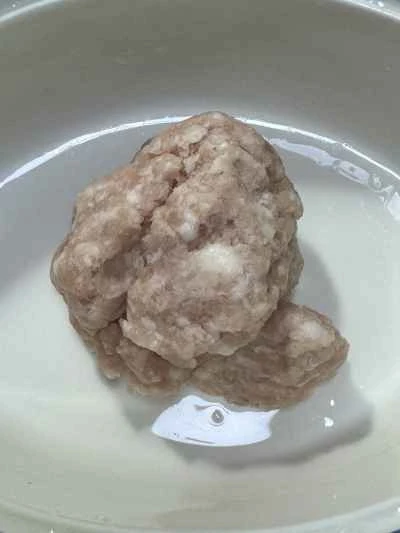 刻んだ唐辛子、ひき肉、こんにゃくの作り方：1