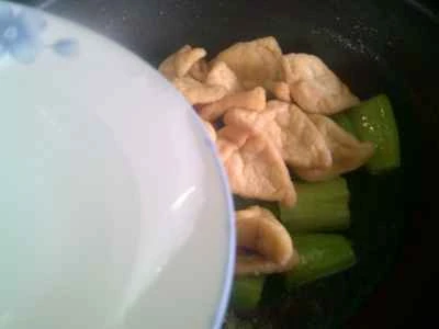 油で煮込んだピーマンの作り方：5