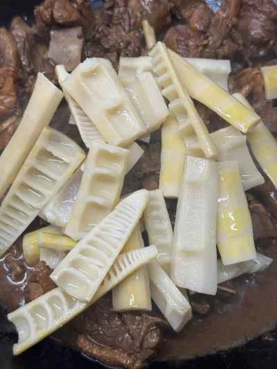 鴨肉とたけのこの煮込みの作り方：12