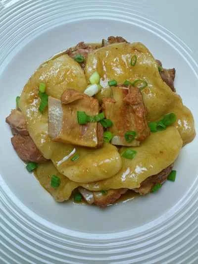 フラットブレッドを添えたポークリブのレシピ