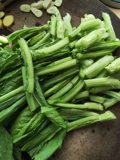 春野菜入り豚肉の煮込みの作り方:1