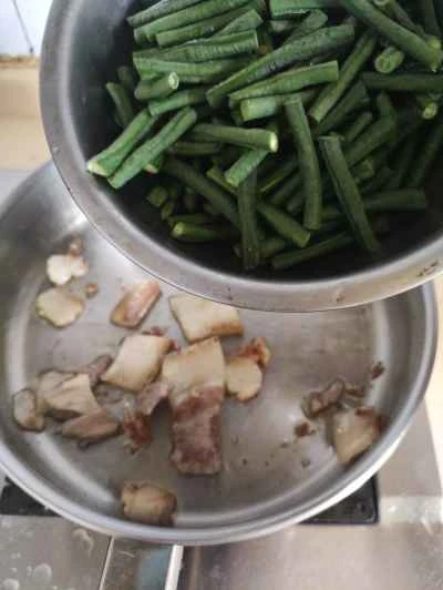 豚肉とインゲンの炒め物の作り方：4