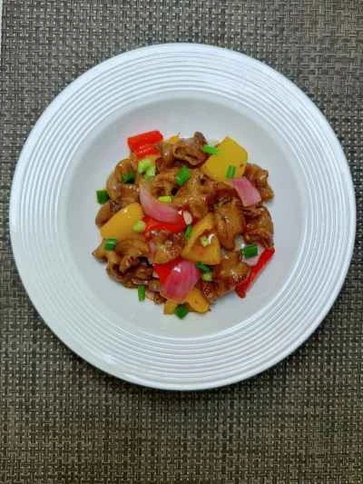 乾鍋で煮込んだ豚腸の作り方：12