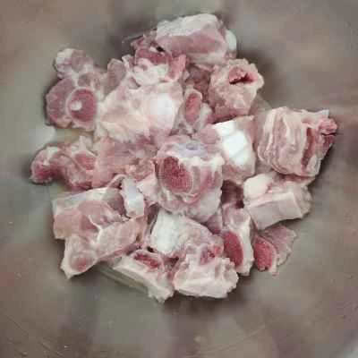 鹿角茸入り蒸し豚スペアリブの作り方：3