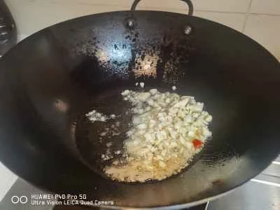 スパイシーなカタツムリ炒めの作り方：4