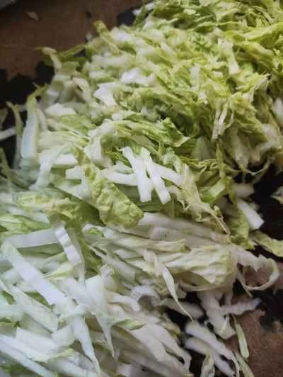 にんにくエノキ茸入り蒸し豚肉の作り方：1