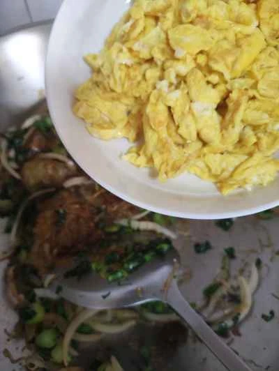 チンゲン菜と春雨の卵炒めの作り方：9