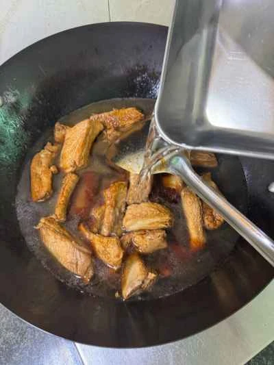 豚バラ肉、ジャガイモ、インゲン、春雨の煮込みの作り方：10