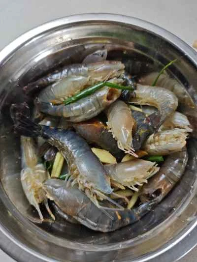 台風シェルター風エビフライの作り方：1