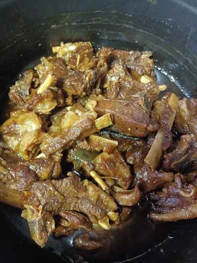 ラムチョップの煮込みレシピ手順：4