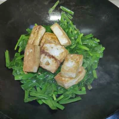 豆腐とニラの炒め物の作り方：9