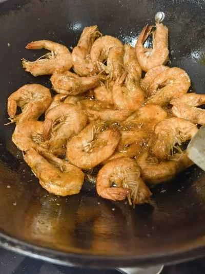 台風シェルター風エビフライの作り方：4