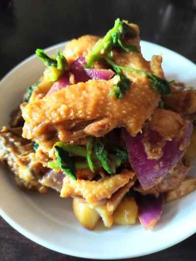 鶏肉とジャガイモと玉ねぎの煮込みの作り方：8