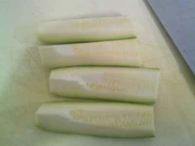 ズッキーニと漬物、こんにゃくの炒め物の作り方：3