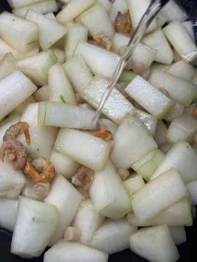 干しホタテと干しエビ入り冬瓜の煮込みの作り方：7