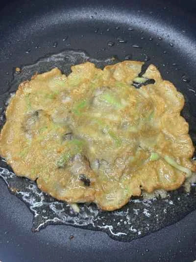 ヘチマと牡蠣のオムレツの作り方：10