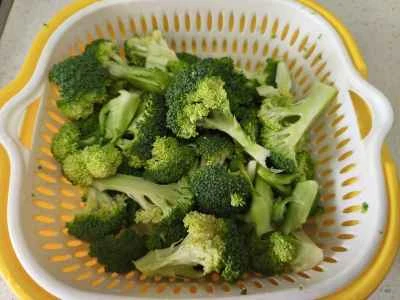 ブロッコリーとエビのサラダの作り方：4