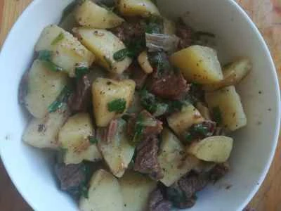 牛肉とジャガイモの煮込みの作り方:7