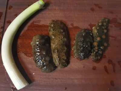 ナマコとネギの炒め物の作り方：1