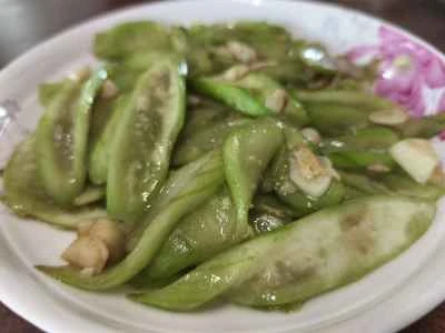 ニンニク煮込みヘチマの作り方：6