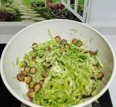 ニンジンとキャベツの炒め物の作り方：4