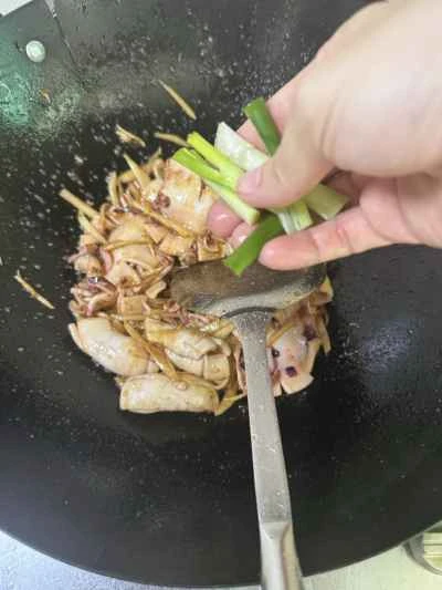 生姜入りイカのドライポットの作り方：11