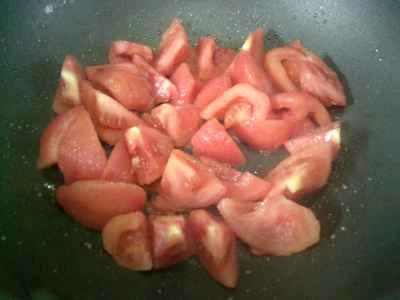 ゆで卵と一夜にして咲くトマトの作り方：9