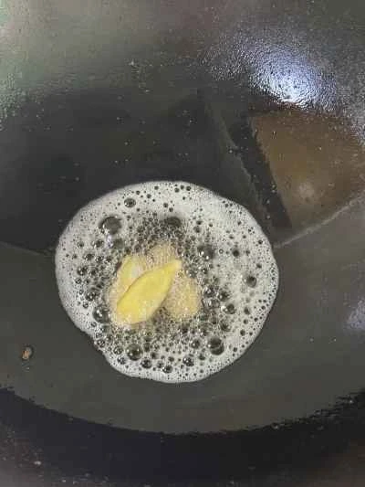 豚スペアリブとライスヌードルの煮込みの作り方：2