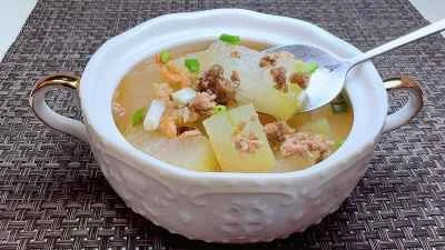 ひき肉と干しエビ入り冬瓜の煮込みのレシピ