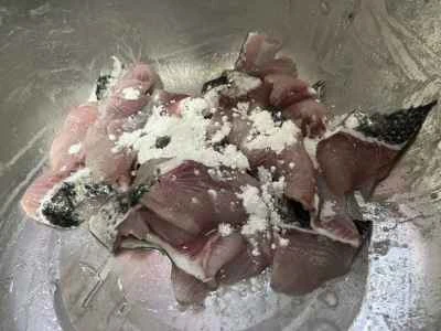 乳白色の香りのよい魚を作る手順：10