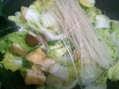 揚げ出し豆腐入りこんにゃく麺の煮込み（5品目）の作り方：7