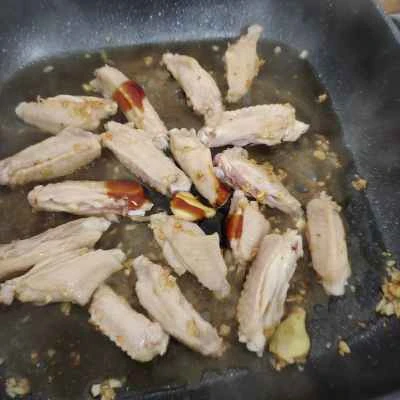 ニンニクフライドチキンウィングの作り方：7