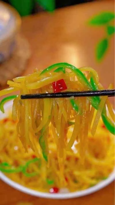 ホット＆サワーシュレッドポテトの作り方：15