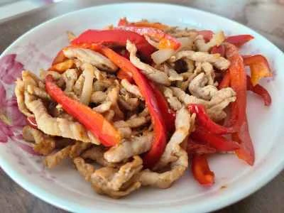 豚肉と赤唐辛子の炒め物のレシピ