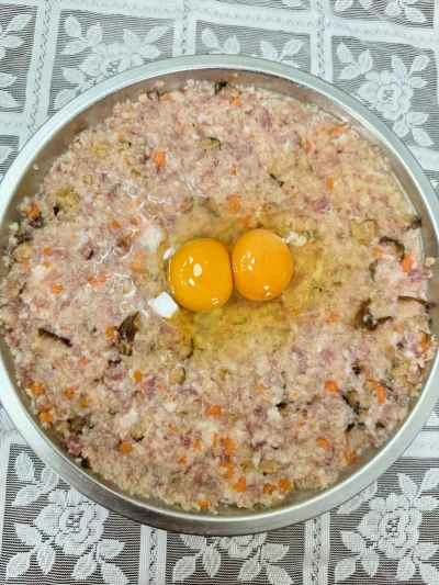 蒸しレンコンと肉のパテの作り方：5