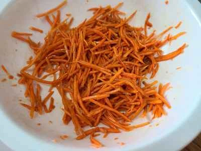 エルサレムアーティチョークとニンジンのサラダの作り方：5